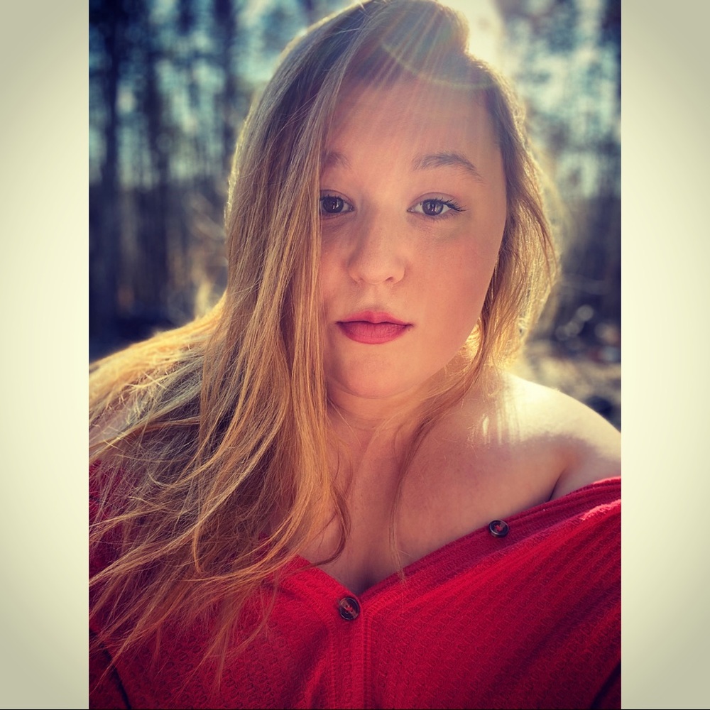 Meet your Posher, Arielle